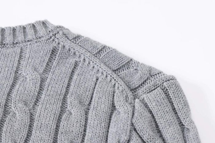 Embroidered knitted twisted sweater for women,size S-2XL,CL35-82-86