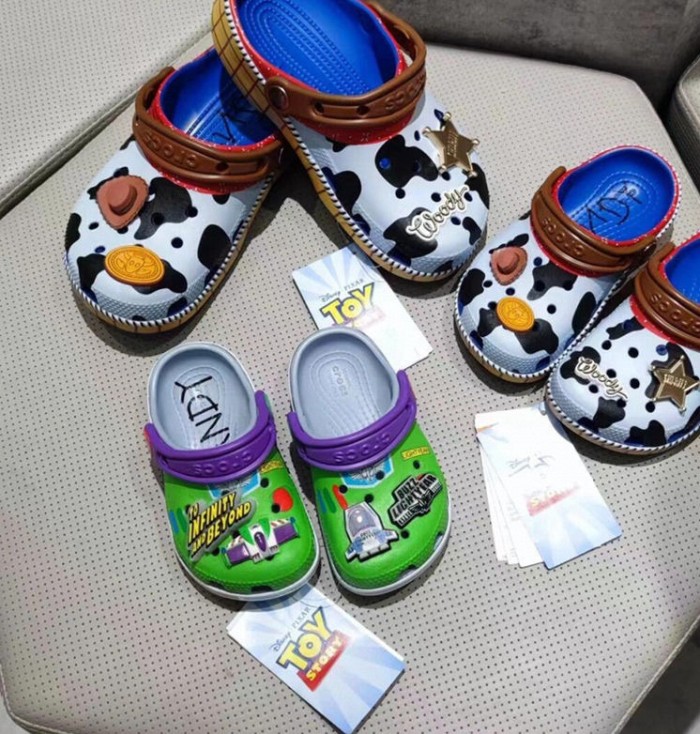 Non-slip Beach shoes Travel casual family shoes for kid men women, no box, SS25-94