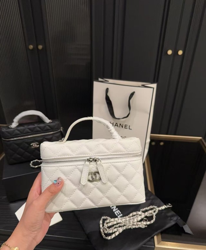 Split leather bag ,4A ,size 19*12cm,no box, with dust bag, B88-378