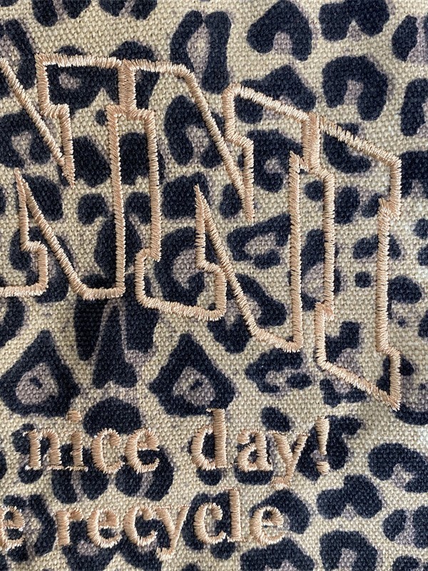 Leopard print embroidery canvas TOTE bag  , size 69*34*20cm or 40*23*23cm ,no box,  B35-240