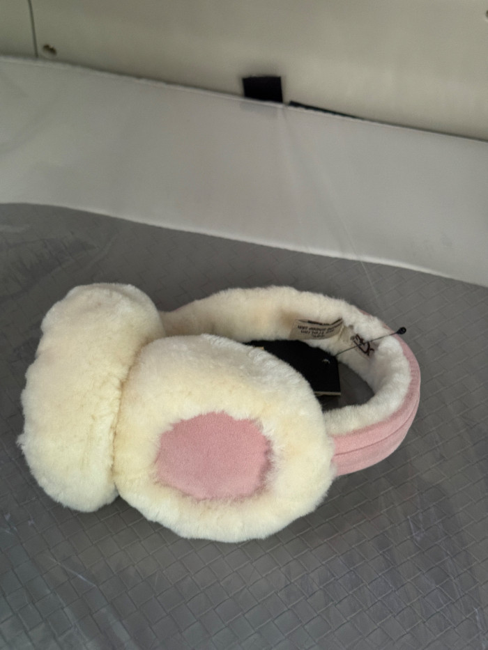 Sheep fur warm muffs, scarves,no box. SF35-3-6