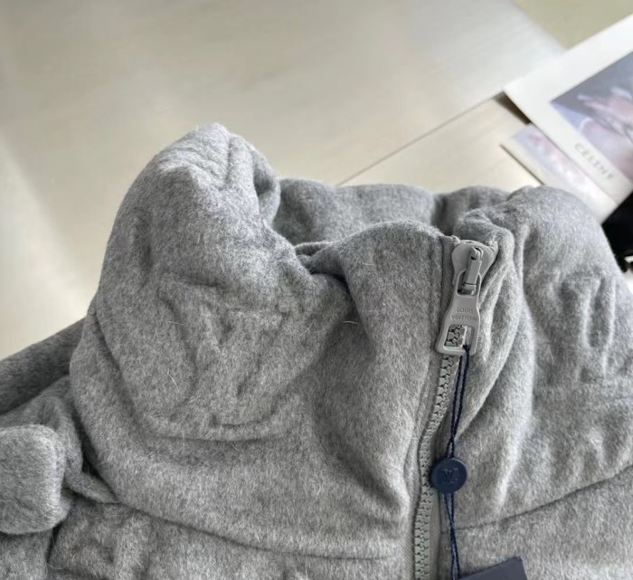 Unisex down jacket,size S,M,L,XL. CL200-11