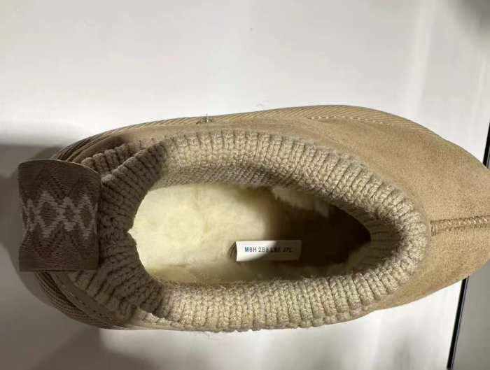 Kids flat snow boots shoes, wih box, size 28-37, SS60-621-623