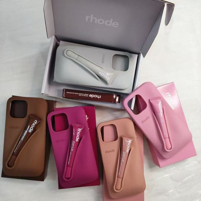 Phone cases and lip gloss,with box,B15-19-27