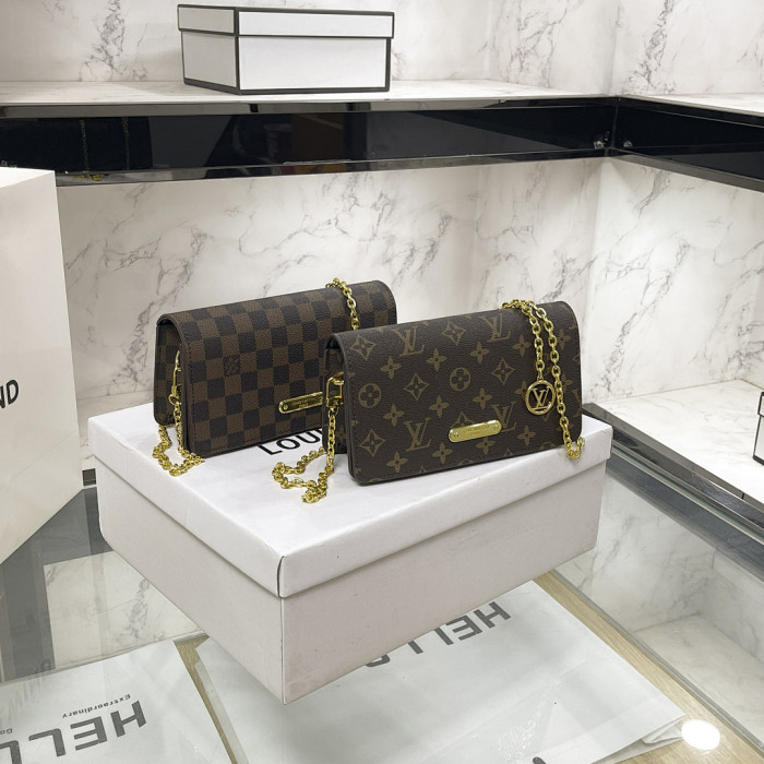 PU leather bag ,AA quality, size 21x12x7cm,no box,  B25-124-126