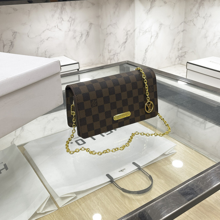 PU leather bag ,AA quality, size 21x12x7cm,no box,  B25-124-126