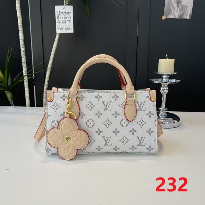 PU leather bag ,AA quality, size 25x15x10cm,no box,  B28-227-233