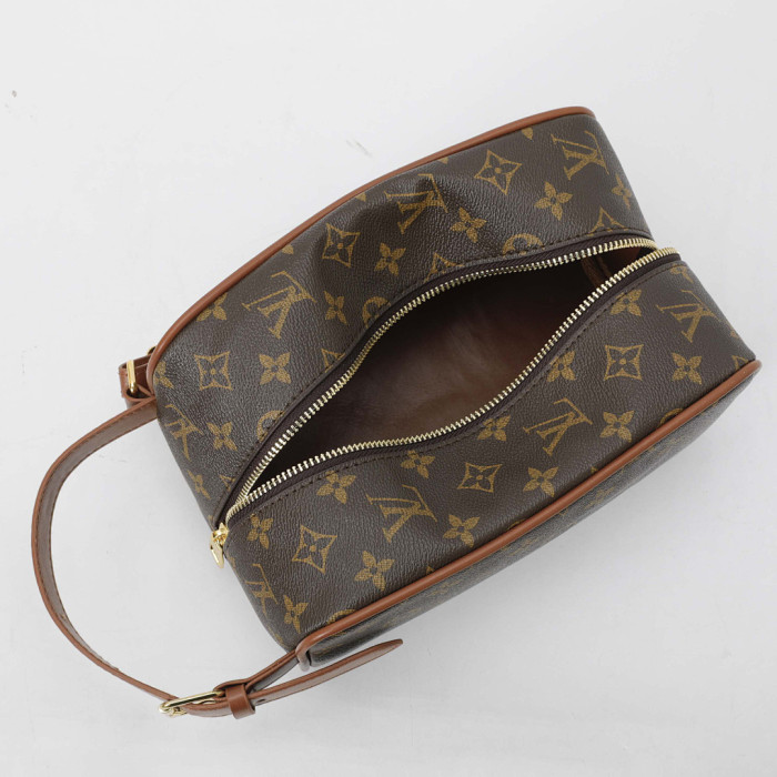 PU leather bag ,AA quality, size 24x13x13cm,no box,  B25-73-77