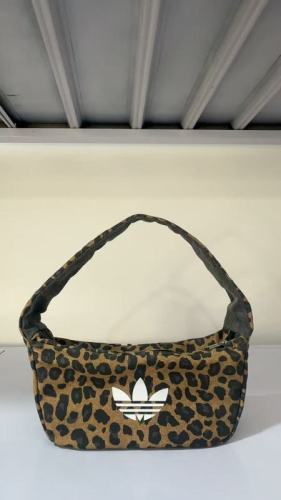 Canvas handbag，AA quality，B17-3