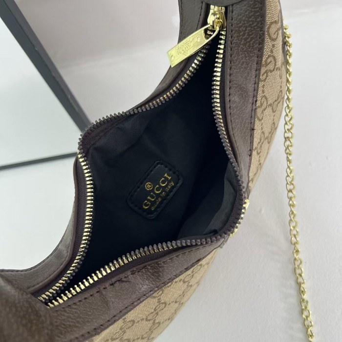 PU leather bag ,AA quality, size 22.5x13x5cm,no box,  B25-96-106