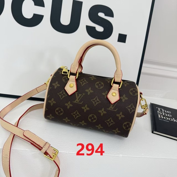 PU leather bag ,AA quality, size 20.5x12x11cm,no box,  B28-291-297