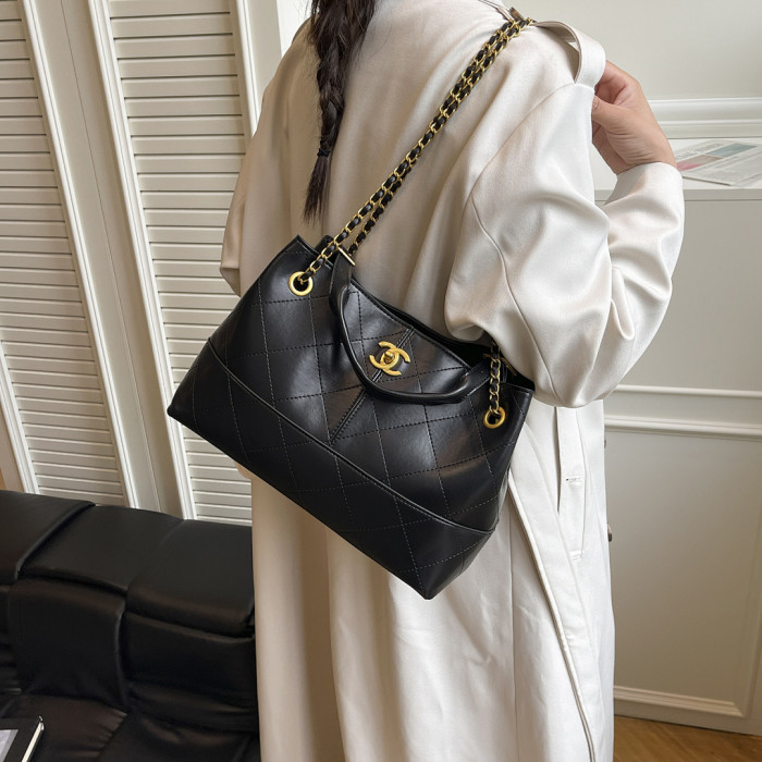 PU leather bag ,AA quality, size 30x21x12cm,no box,  B35-89-92