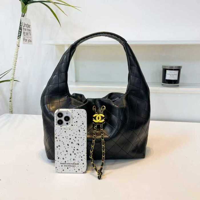 PU leather bag ,AA quality, size 35x21x11cm,no box,  B30-128-130