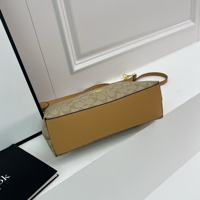 PU leather bag ,AA quality, size 30x20x10cm,no box,  B30-131-136