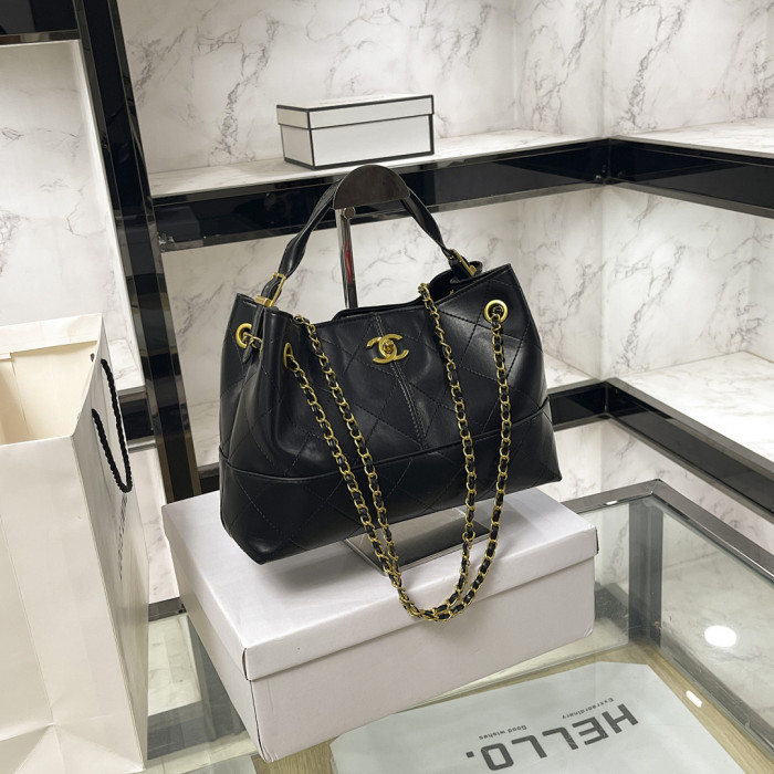 PU leather bag ,AA quality, size 30x21x12cm,no box,  B35-89-92