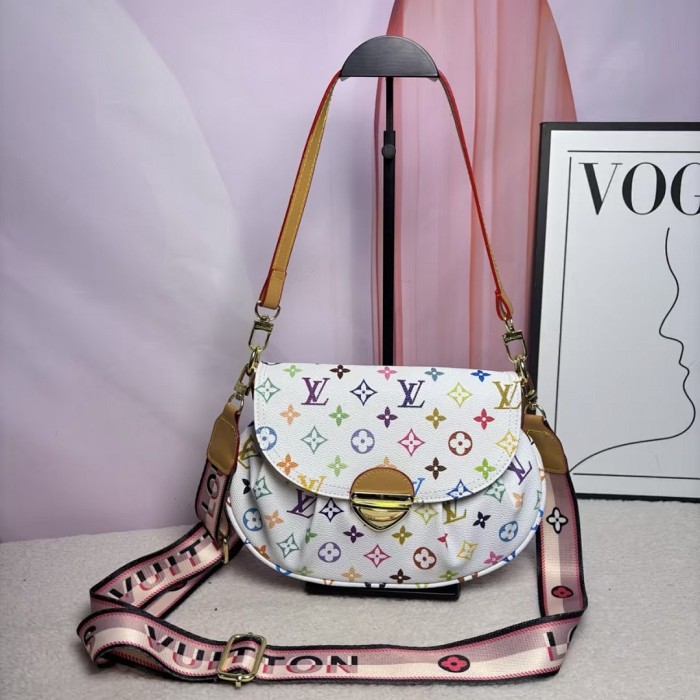 PU leather bag ,AA quality, size 26x17.5x7cm,no box,  B30-210-213