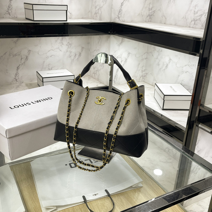 PU leather bag ,AA quality, size 30x21x12cm,no box,  B35-89-92