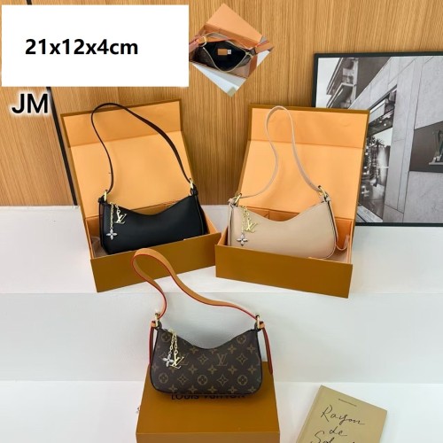 PU leather bag ,AA quality, size 21x12x4cm,no box,  B30-170-172