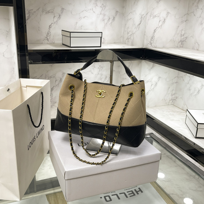 PU leather bag ,AA quality, size 30x21x12cm,no box,  B35-89-92