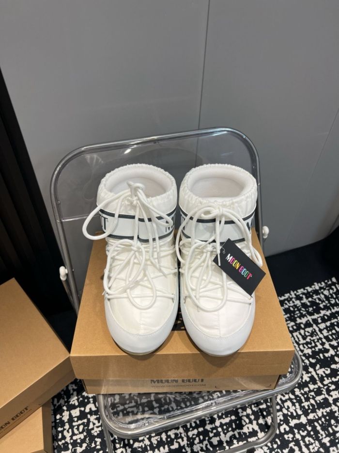 Anti-slip and warm snow boots,with box ,size 35-43,SS110-655-666