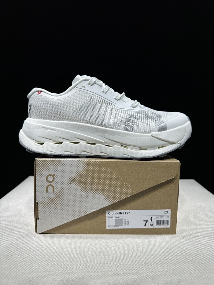Men runner sneaker shoes,  with box,size 40-45，SS70-2228-2230