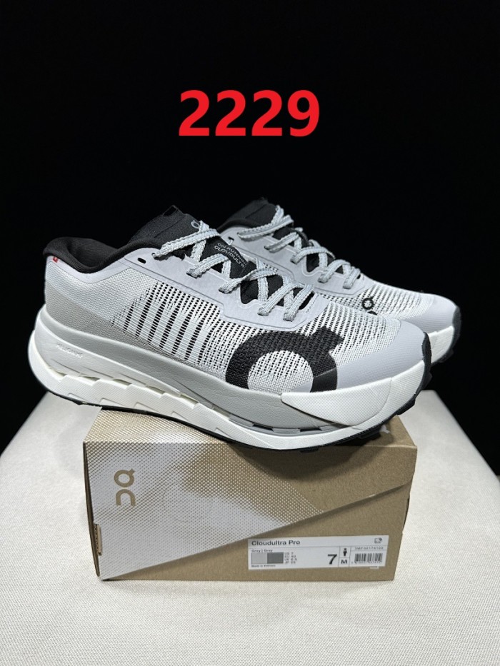 Men runner sneaker shoes,  with box,size 40-45，SS70-2228-2230