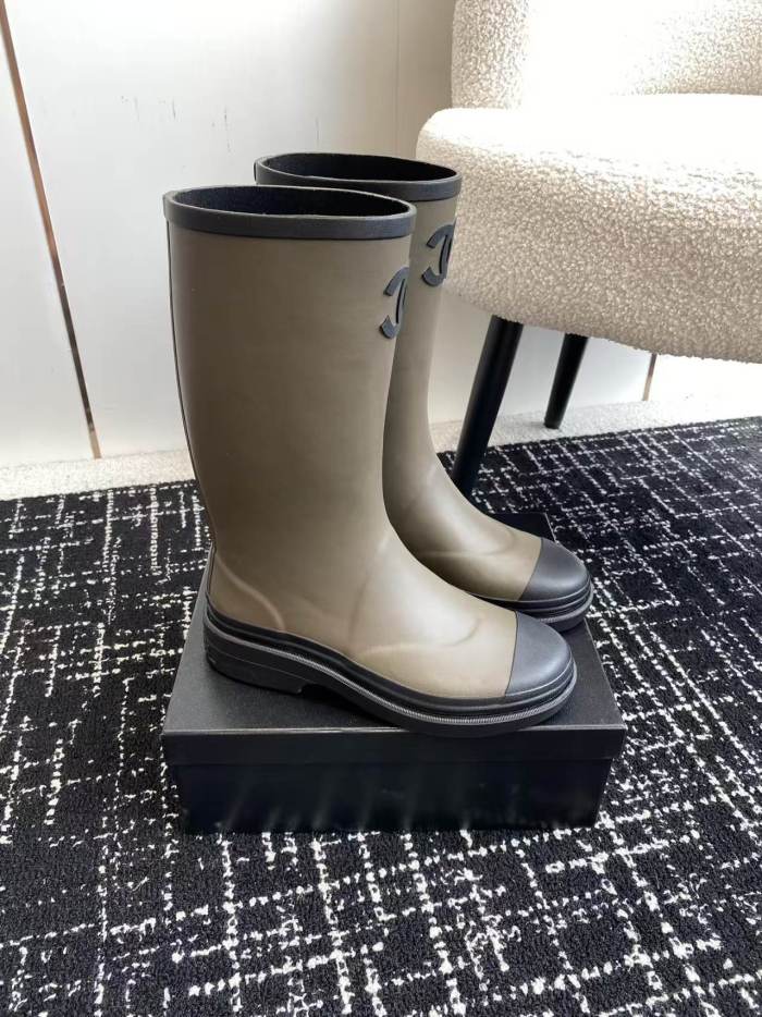 Women boot shoes, size 35-40,  with box, SS88-137