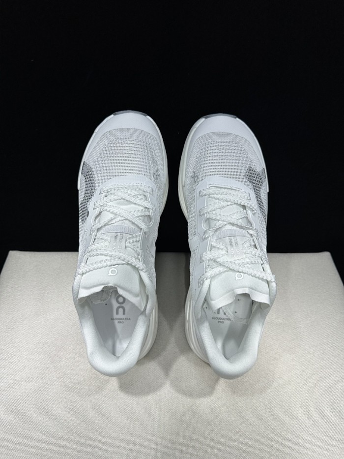 Men runner sneaker shoes,  with box,size 40-45，SS70-2228-2230