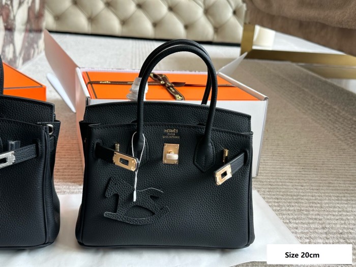 Split leather bag ,4A ,size 20cm,no box, with dust bag, B88-382-383