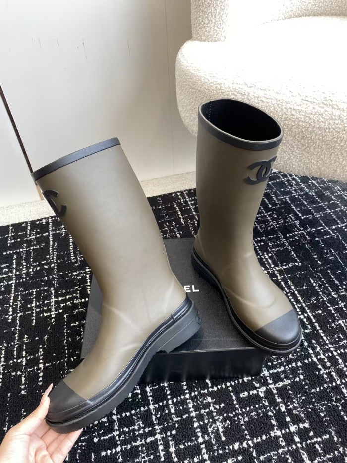 Women boot shoes, size 35-40,  with box, SS88-137