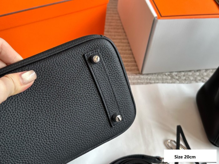 Split leather bag ,4A ,size 20cm,no box, with dust bag, B88-382-383
