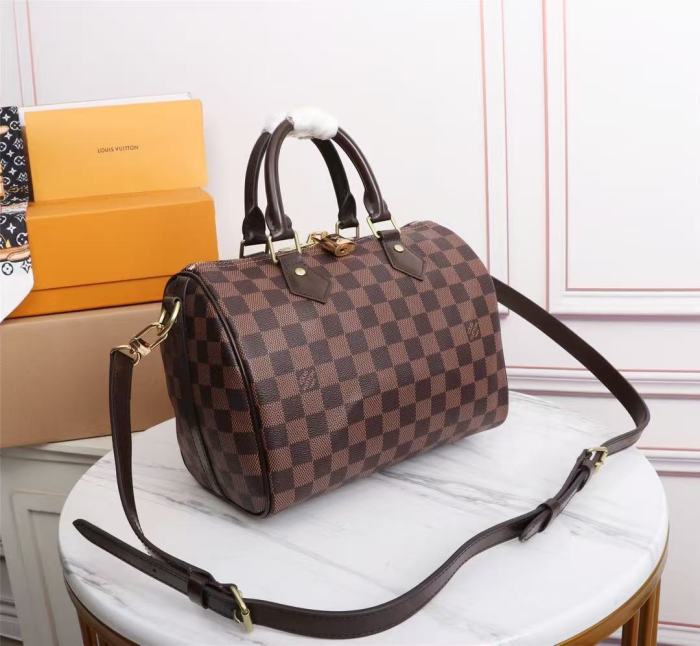 Split leather bag ,4A ,size 25cm,no box,  B75-434