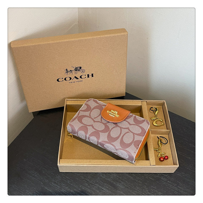 PU leather wallet and keychain set,AA quality, size 15*3cm,with box,  B25-128-144