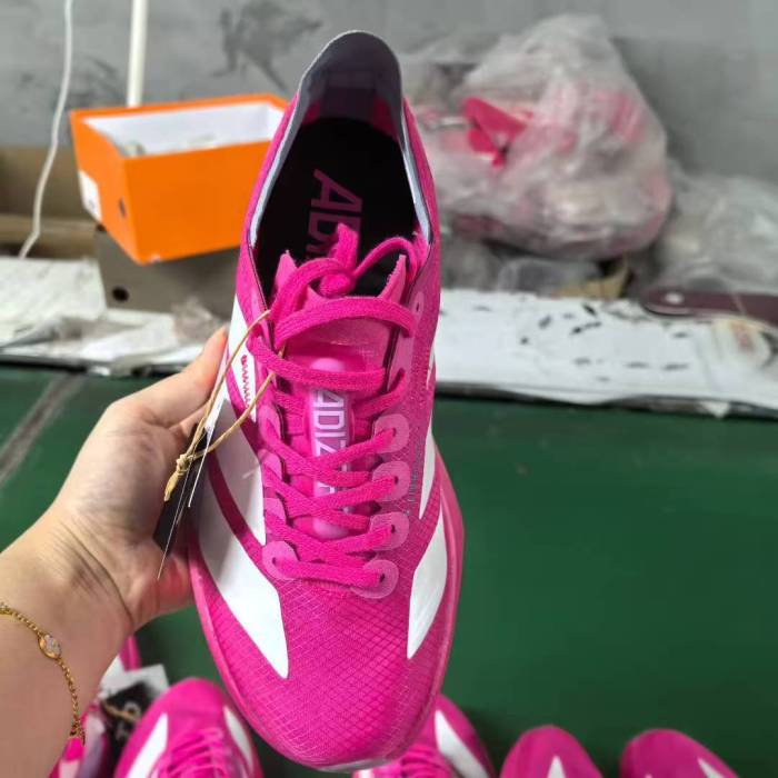 Men's and women's shock-absorbing shoes Running shoes,with box,size 36-45, SS70-673-697
