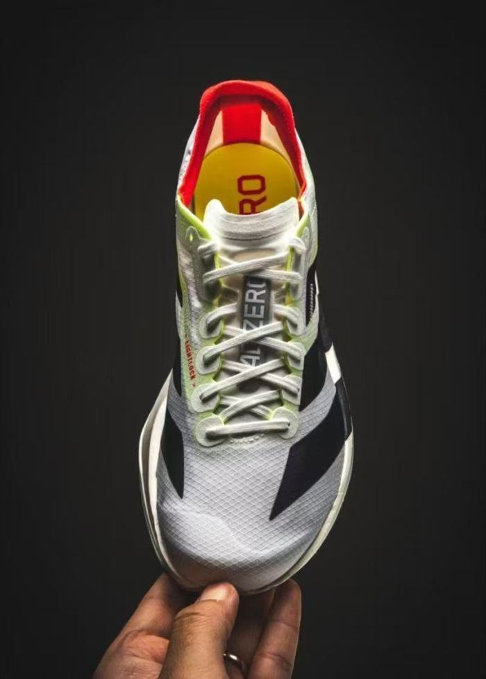Men's and women's shock-absorbing shoes Running shoes,with box,size 36-45, SS70-673-697