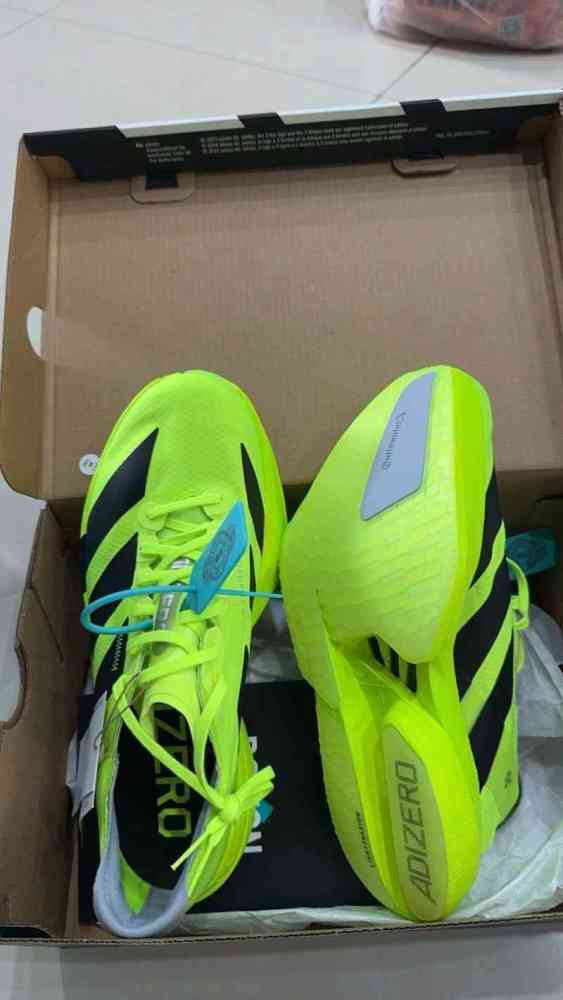 Men's and women's shock-absorbing shoes Running shoes,with box,size 36-45, SS70-673-697
