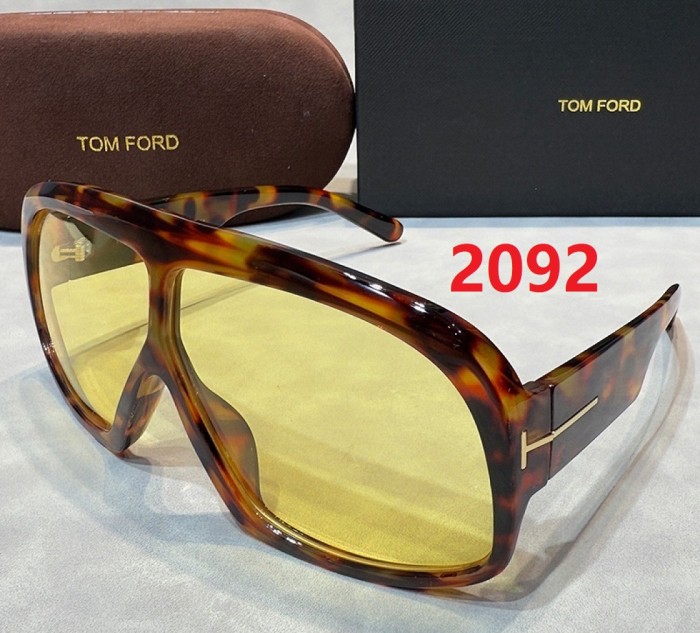 Blue light blocking sunglasses with the box and case ,G25-2090-2099