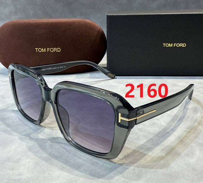 Blue light blocking sunglasses with the box and case ,G25-2155-2163