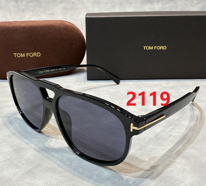 Blue light blocking sunglasses with the box and case ,G25-2118-2126