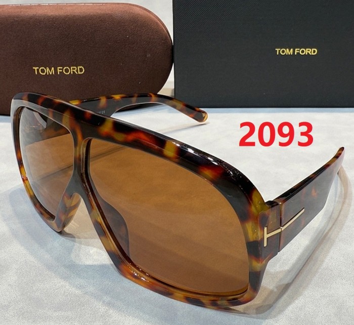 Blue light blocking sunglasses with the box and case ,G25-2090-2099