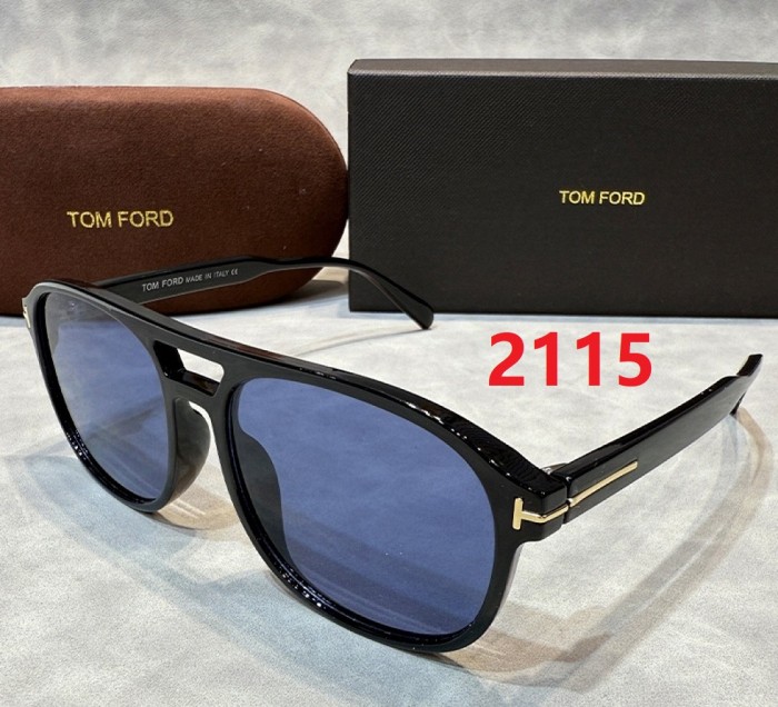 Blue light blocking sunglasses with the box and case ,G25-2109-2117