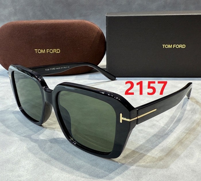 Blue light blocking sunglasses with the box and case ,G25-2155-2163
