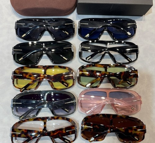 Blue light blocking sunglasses with the box and case ,G25-2090-2099