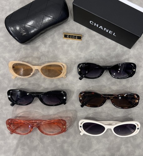 Blue light blocking sunglasses with the box and case ,G25-2897-2902