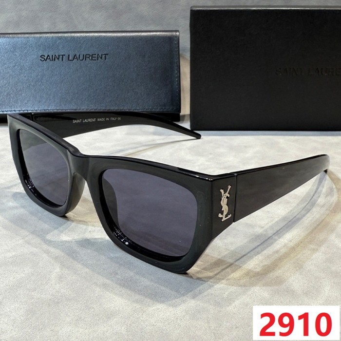 Blue light blocking sunglasses with the box and case ,G25-2909-2914