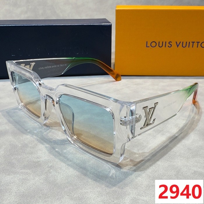 Blue light blocking sunglasses with the box and case ,G25-2937-2943