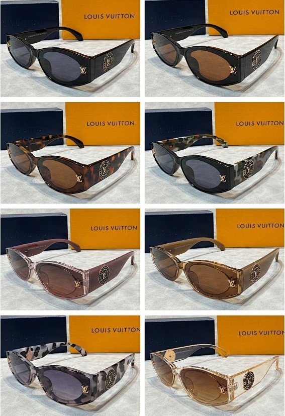 Blue light blocking sunglasses with the box and case ,G25-2957-2964