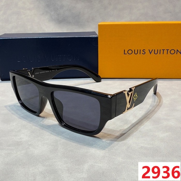 Blue light blocking sunglasses with the box and case ,G25-2931-2936