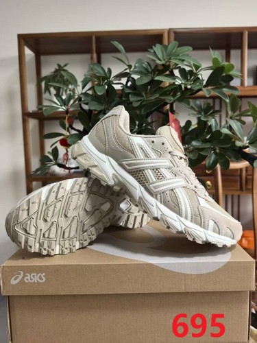 Men runner sneaker shoes,  with box,size 39.5-45，SS60-695