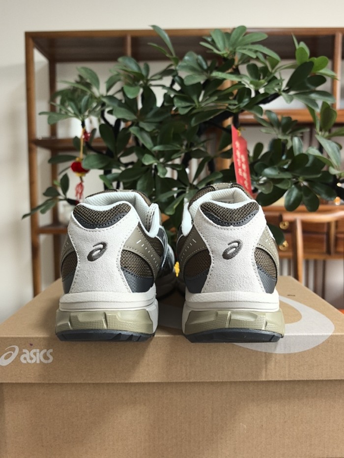 Men runner sneaker shoes,  with box,size 39.5-45，SS60-701